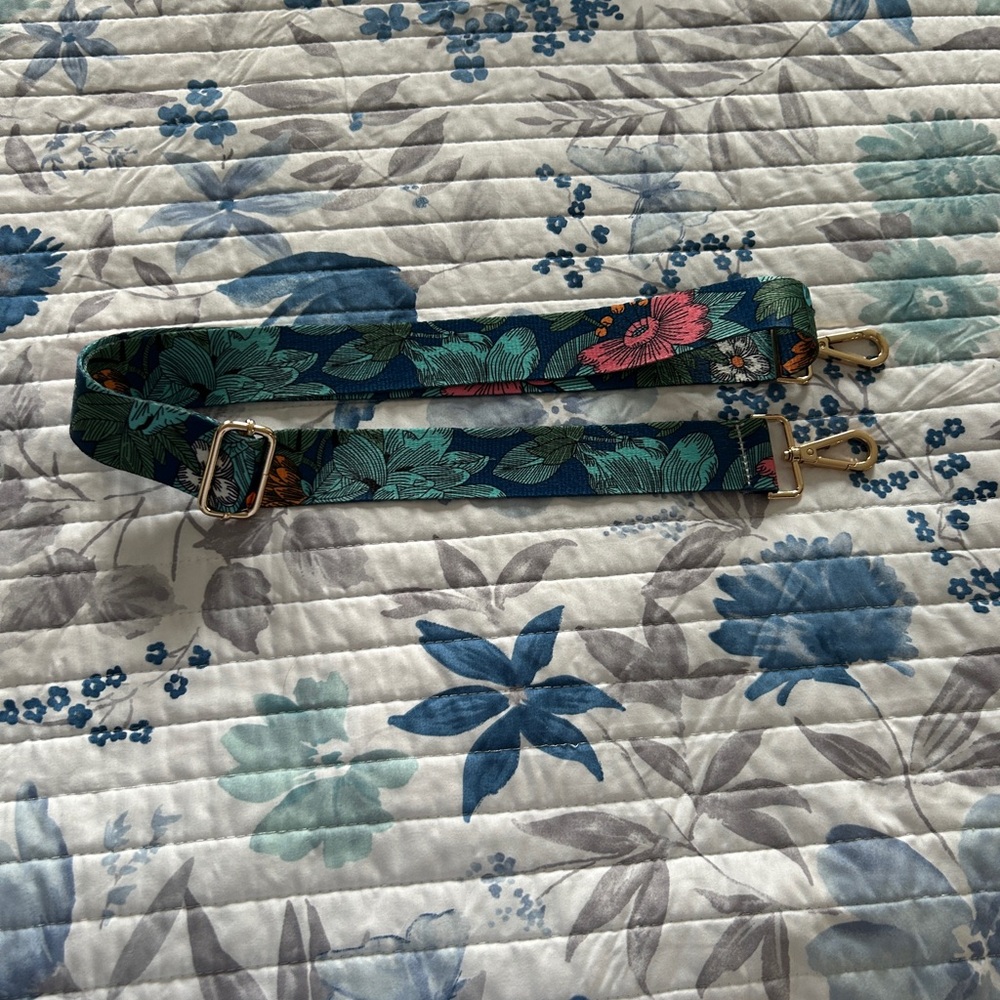 1 1/2” W Floral Strap with Gold Hardware